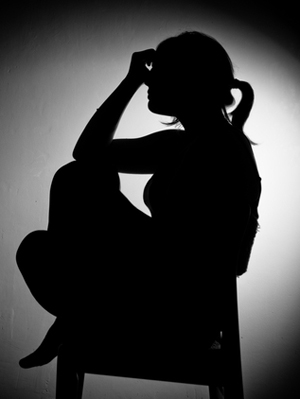 depressed-silhouette-woman