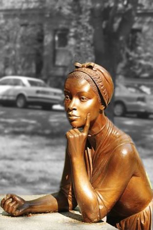phillis wheatley sculpture